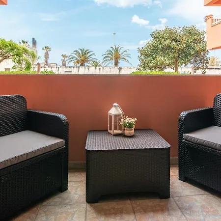 Welcomely - Lido 97 Beachfront דירה